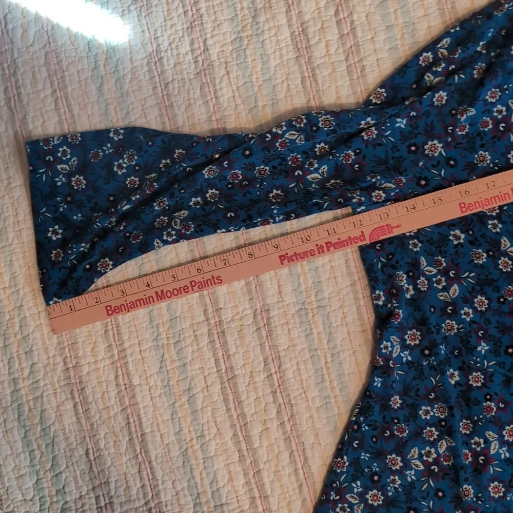 Liz Claiborne Blue/Aqua For Floral Blouse - Picture 5 of 10
